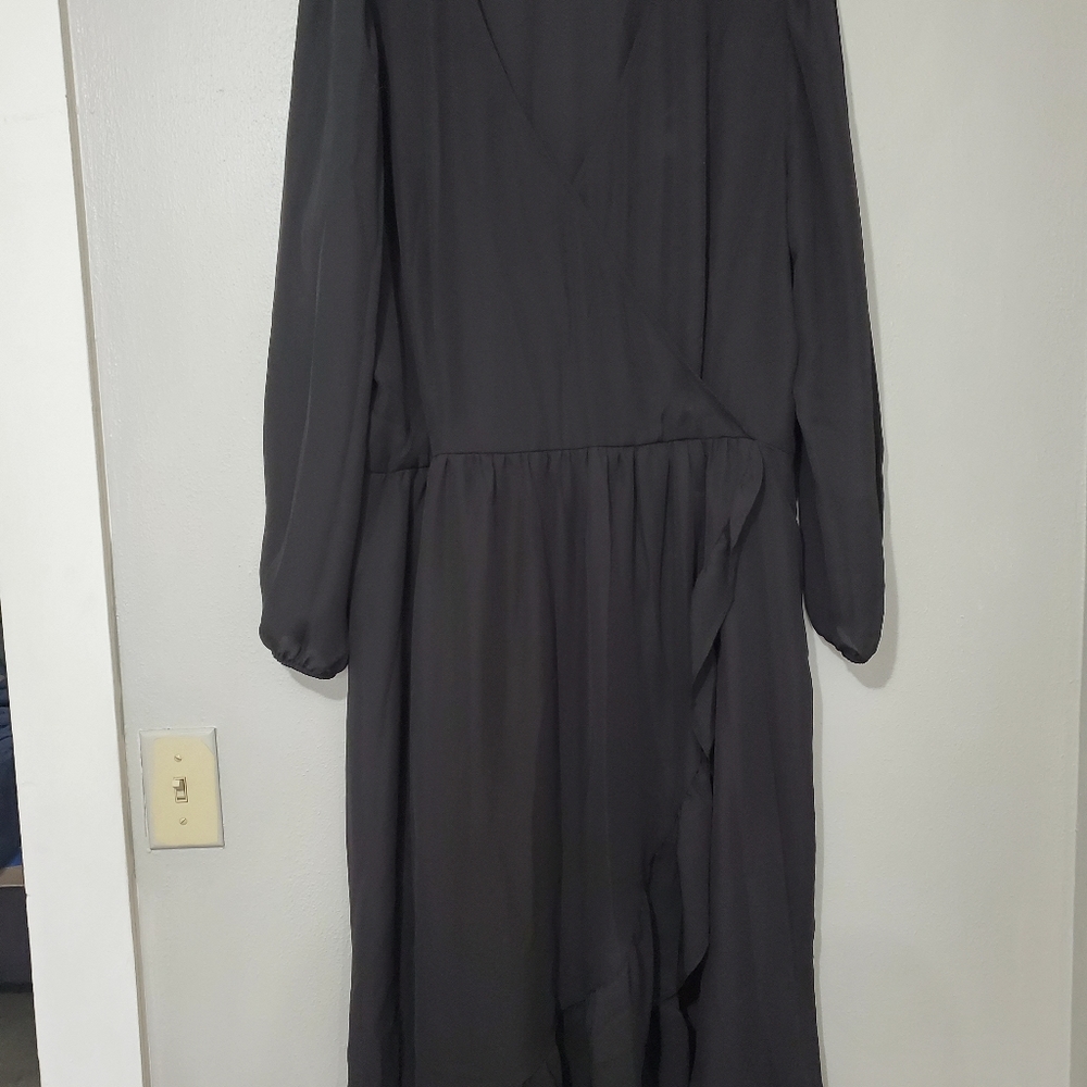 Wrap dress long sleeve midi